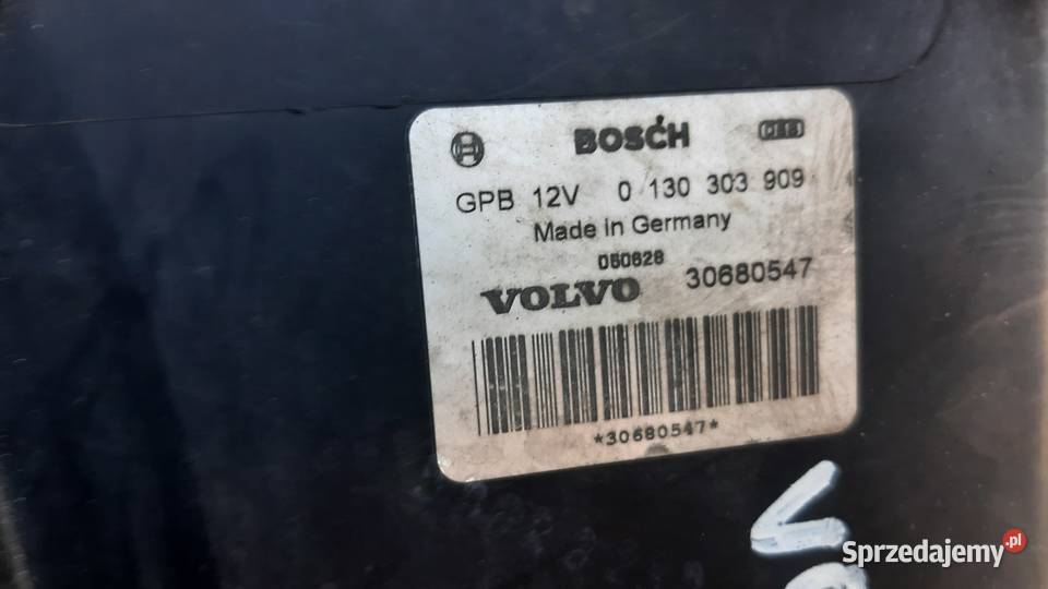 moduł wentylator chłodnicy Volvo V70 2 II s80 Dębno