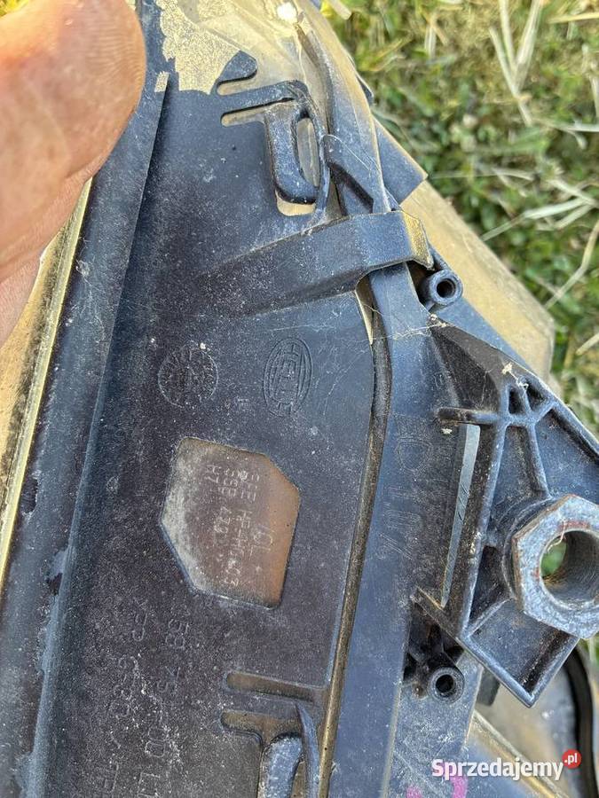 Lampa e60 xenon d1s Lampy przednie lubelskie Kraśnik sprzedam