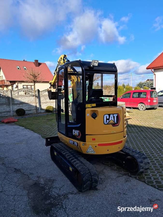 Sprzedam minikoparkę cat 2600h
