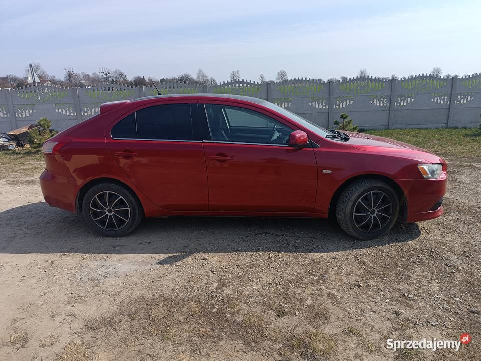 Mitsubishi Lancer LPG nieuszkodzony Sawin sprzedam