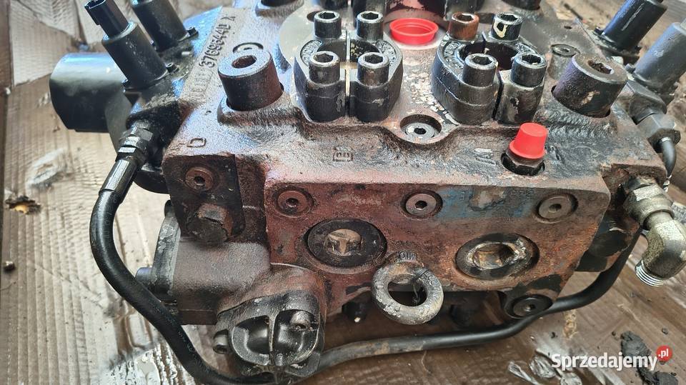 Zawór Rozdzielacz Hydrauliczny VOLVO L110G Staszów