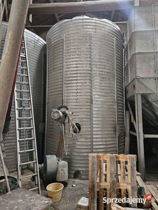Silos zbożowy 45 ton marki Priv w Ocynku Gruba Turów