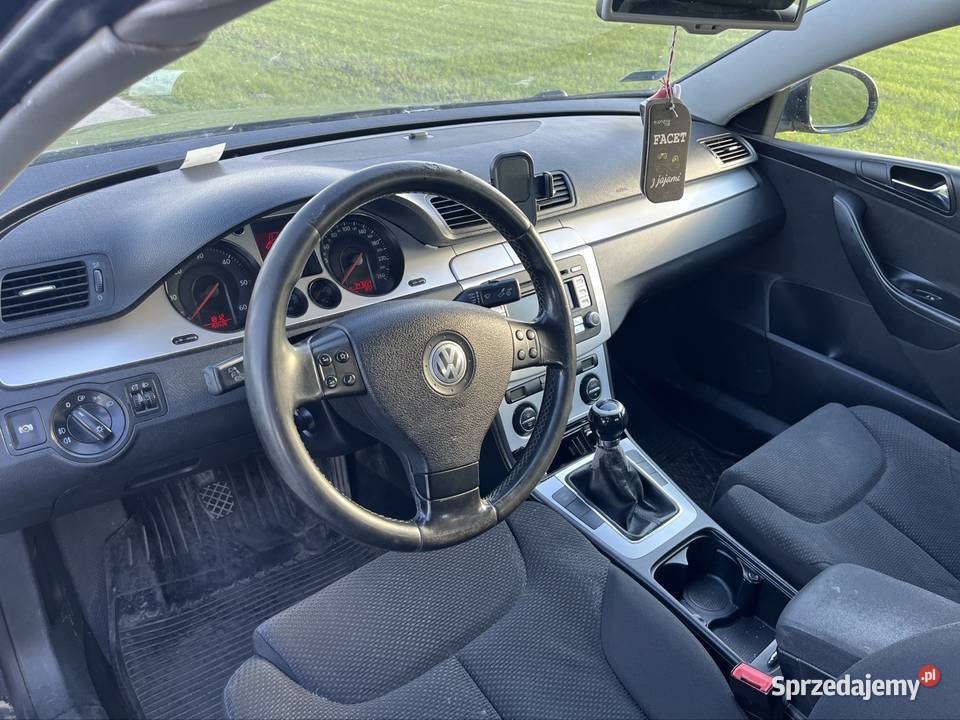 Volwagen passat b6 z 2007r 19tdi 4/5 Passat Piotrków Trybunalski
