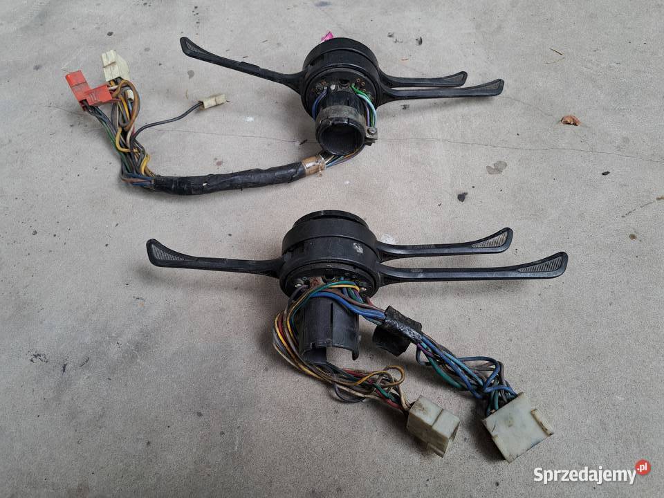 Lampka tablicy rejestracyjnej Fiat126p ST osobowe Leszno