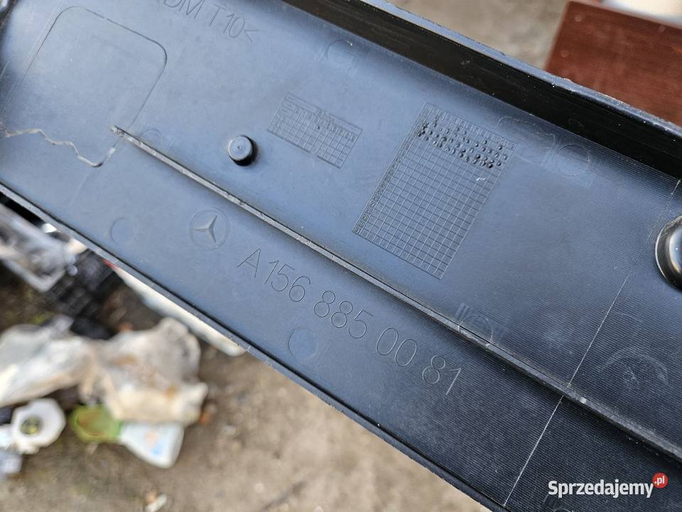 MERCEDES GLA W156 RAMKA PODSTAWA TABLICY Międzychód sprzedam