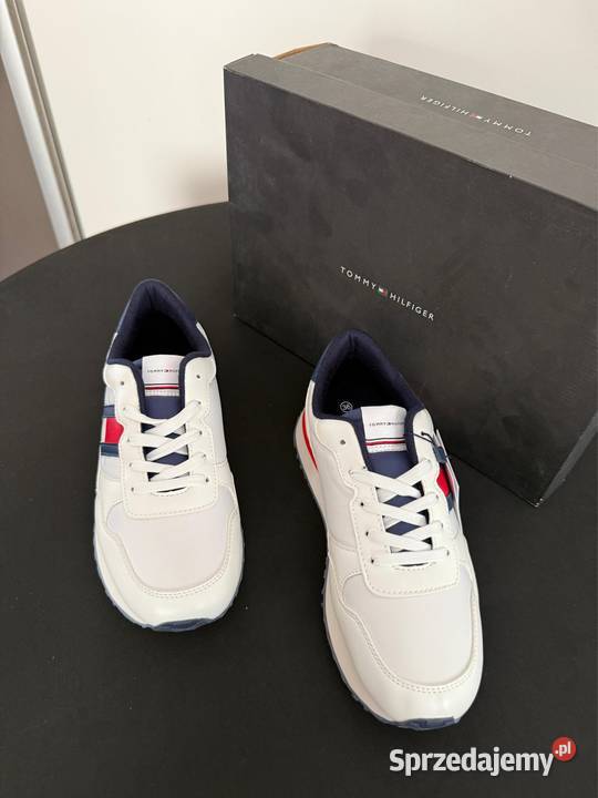 Nowe sneakersy Tommy Hilfiger T3X9331330208 Wrocław sprzedam