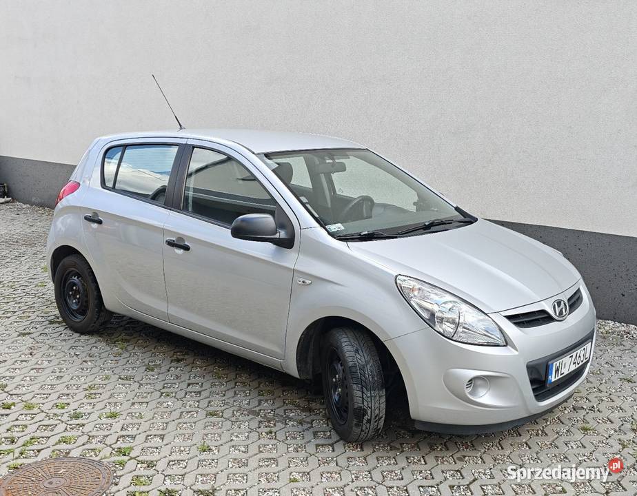 Hyundai i20 sprzedam zamienię na automat Marki sprzedam