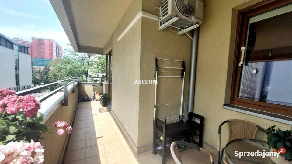 Kluczborska 2 pokoje z balkonem w apartament Kraków