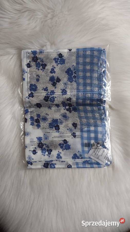 Piękny lekki szal w niebieskie kwiaty małopolskie Olkusz sprzedam