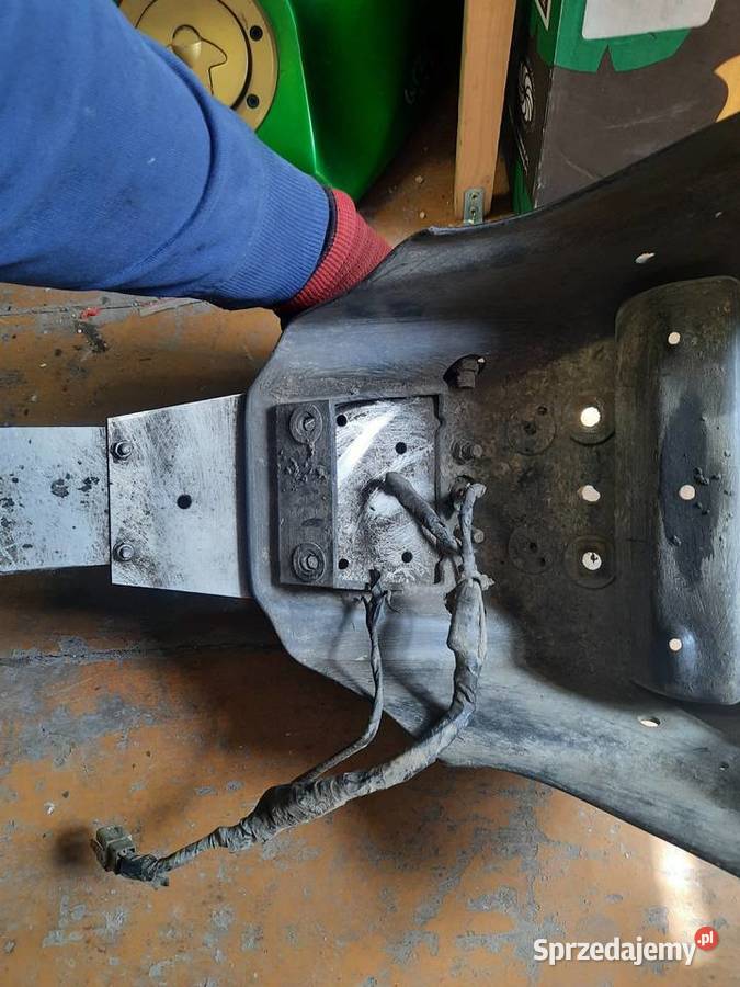 Kawasaki klr 650 zadupek błotnik mocowanie Jelenia Góra sprzedam