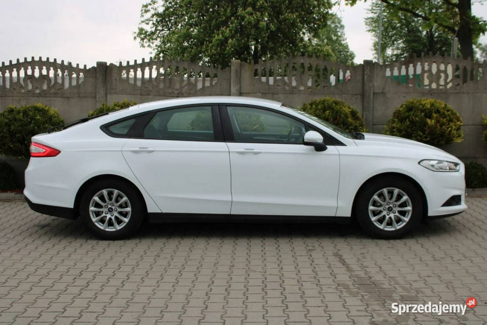 Ford Mondeo V 20 TDCI 150 Automat 2017 Salon Zambrów