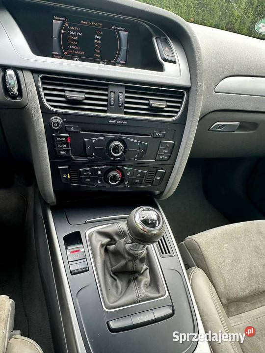 Audi A4 Avant Audi A4 B8 18TFSI 160 Avant Xenon benzyna A4