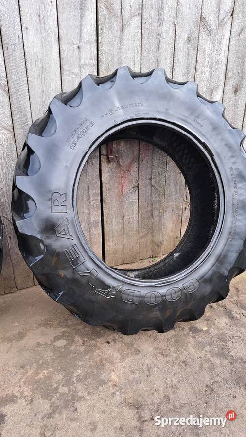 Opony Goodyear 18438 Brudzew sprzedam