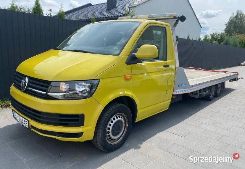 Auto laweta Volkswagen Transporter T6 Speeder Starowa Góra