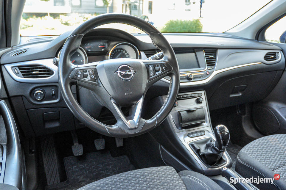 Opel Astra 16CDTI Bezwypadkowa 2017 r
