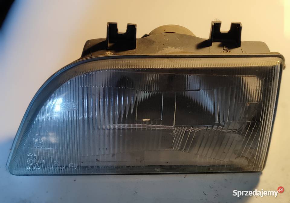 Polonez Caro Lampa lewy przód Żywiec