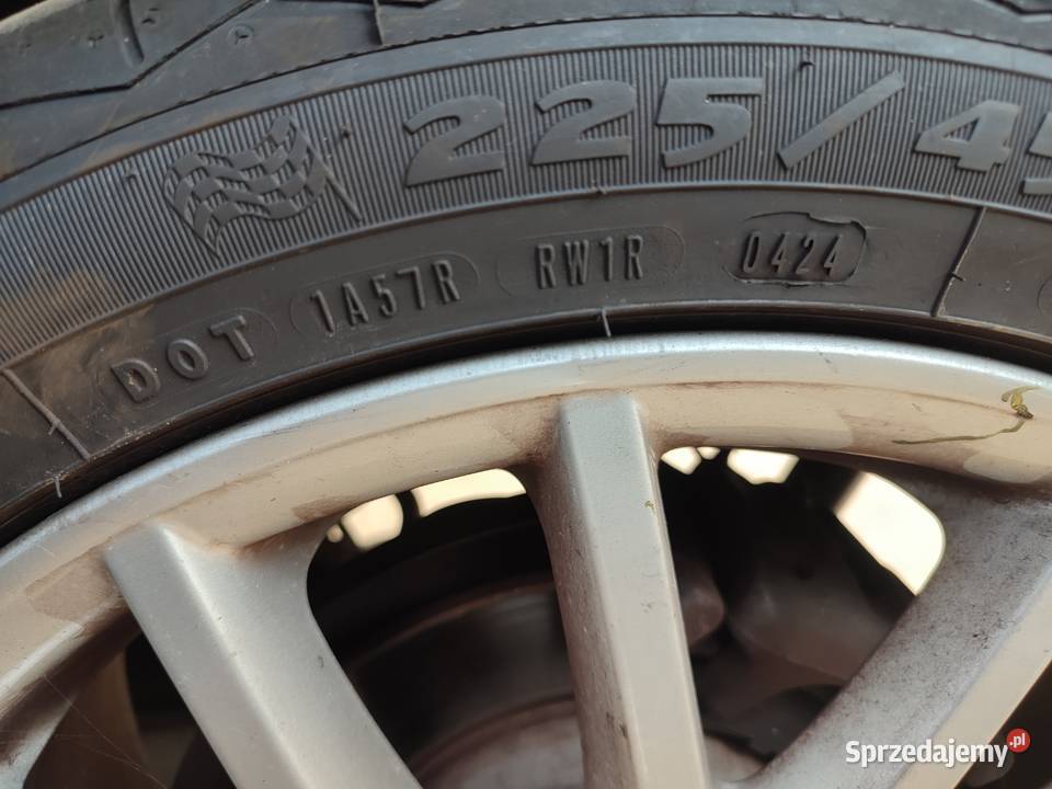 Piękne felgi z nowymi oponami Volkswagen Skierniewice