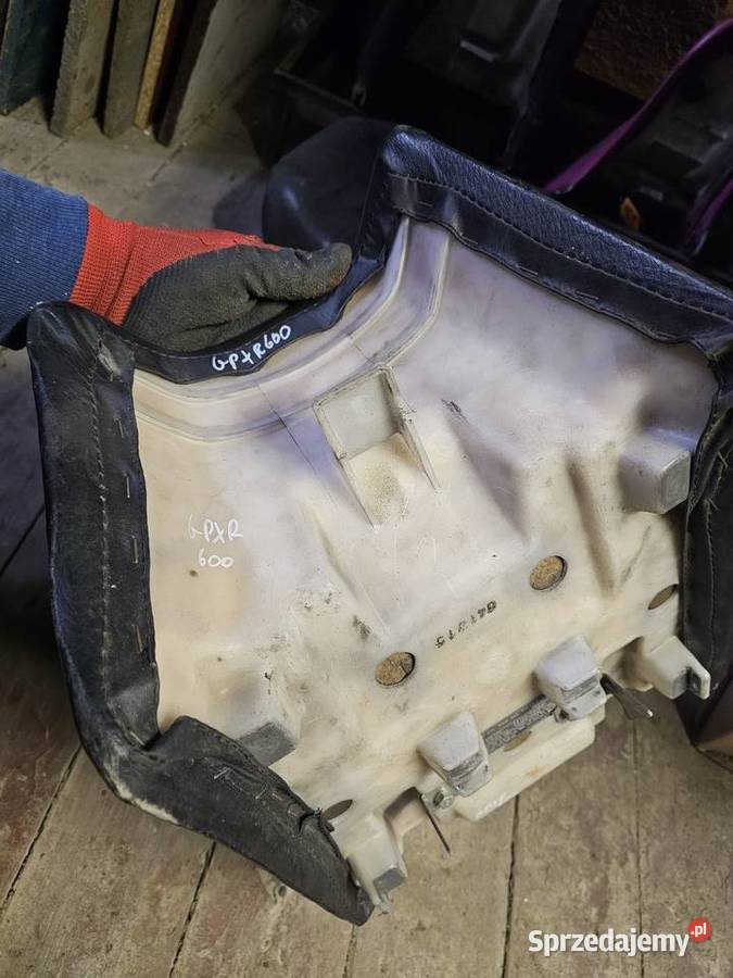 Kawasaki GPX 600 siedzenie siedzenia przód tył Jelenia Góra sprzedam
