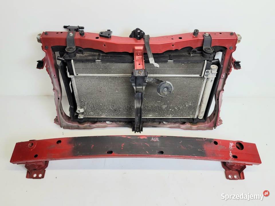 Wzmocnienie pas przedni chłodnice Auris II Pasy przednie i tylne Wołomin