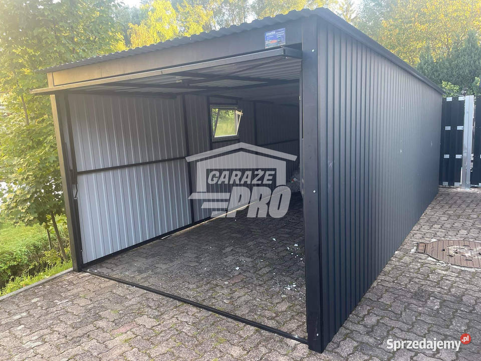Garaz blaszany 3x7 brama uchylna okno PCV Oświęcim
