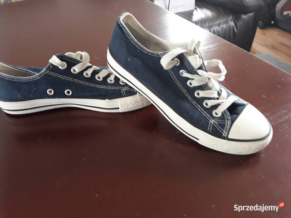 Trampki granatowe Czerniejów