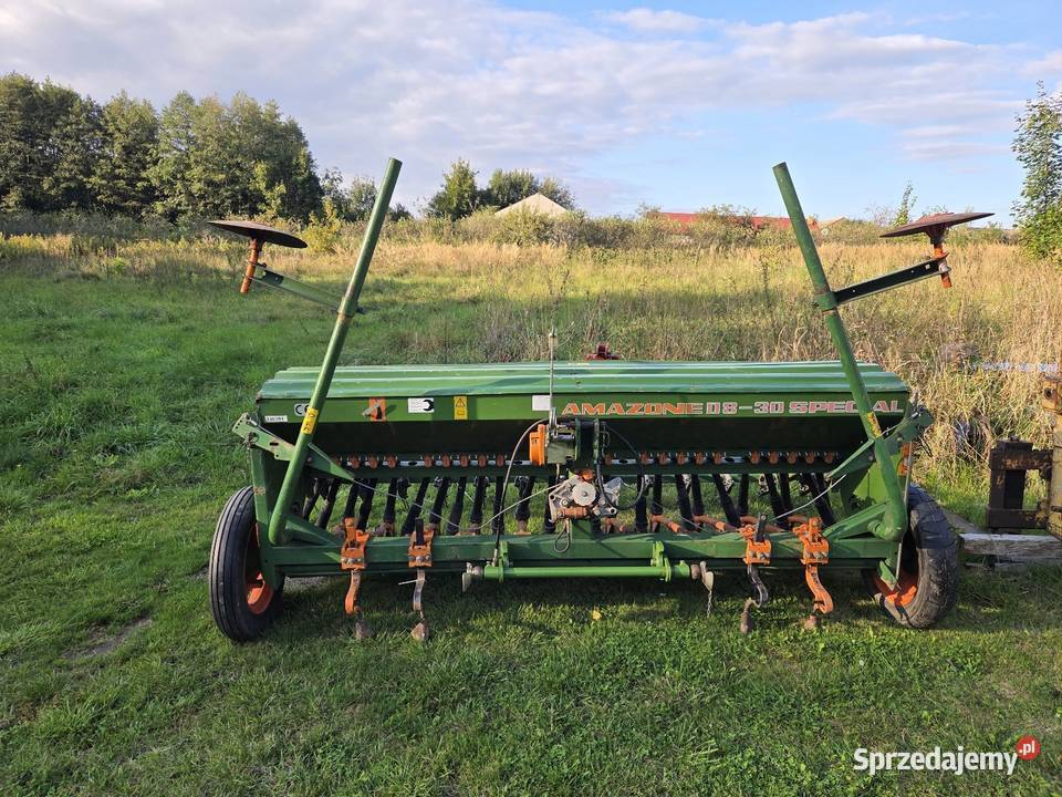 Siewnik AMAZONE D8 SPECIAL 3M Siewniki i sadzarki