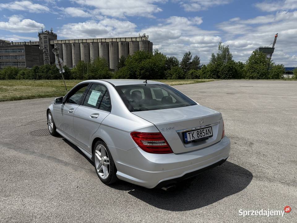 Mercedes Benz Avantgarde Pakiet Amg 22 Diesel nieuszkodzony