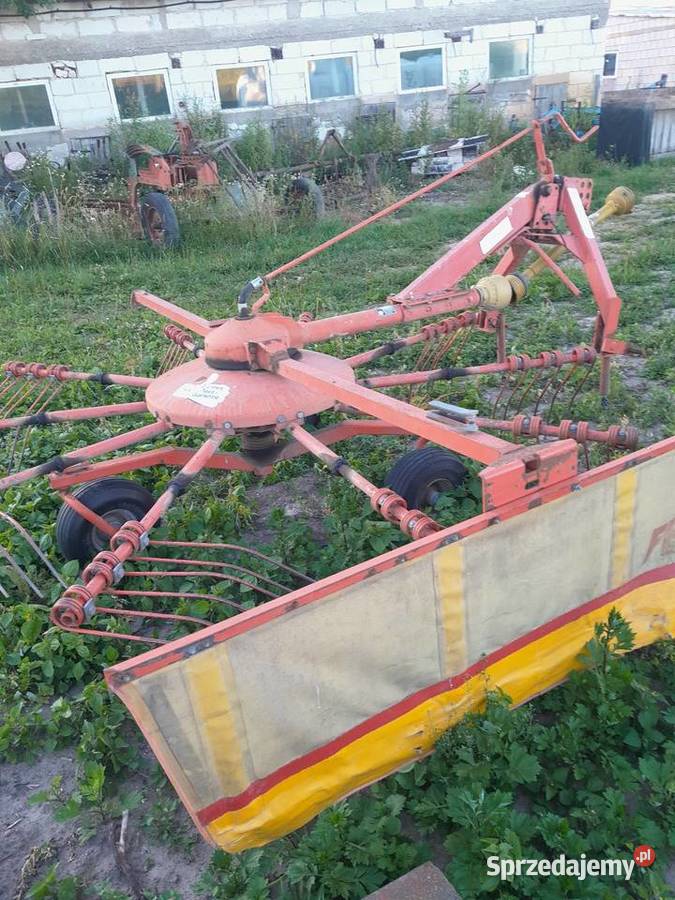 Zgrabiarka karuzelowa ts330rdf Fella Puńsk
