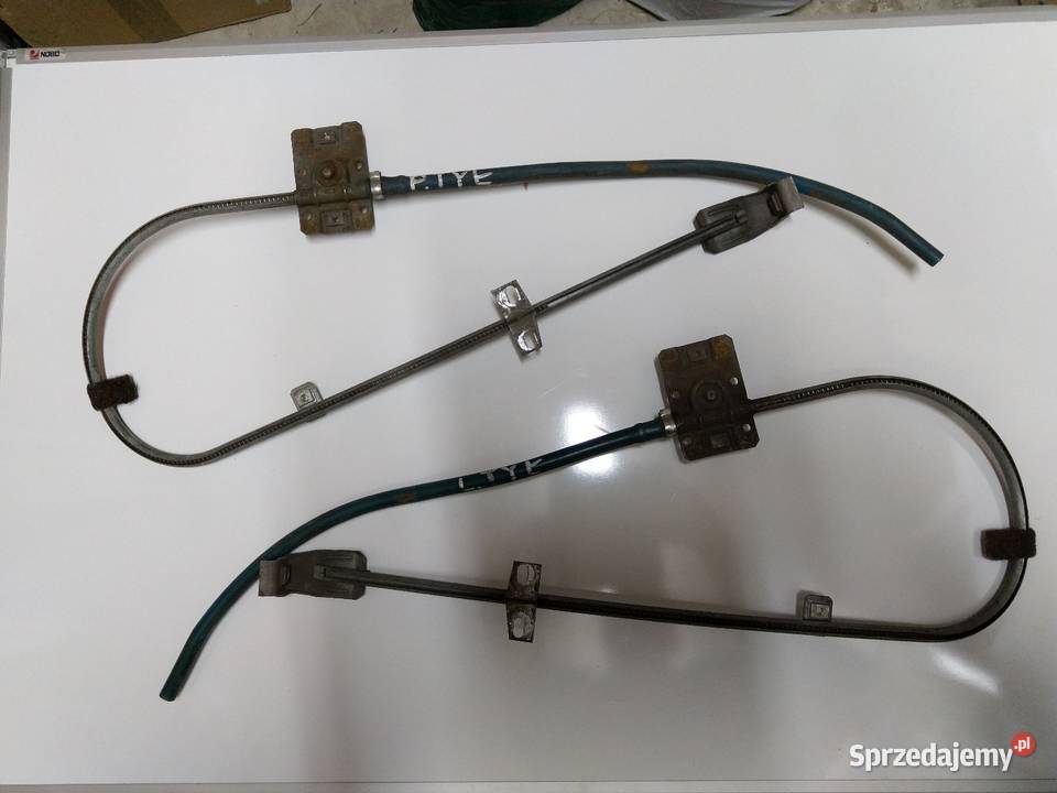 Szyby VW JettaGolf Mk 1 Rok produkcji 1982 Boczne (drzwi) Radom