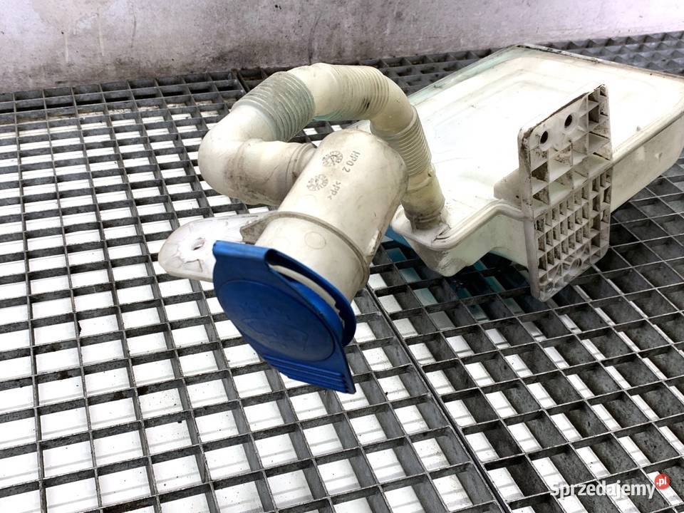 ZBIORNIK SPRYSKIWACZY VW GOLF VI Kombi 0914 20 osobowe Zbiorniki płynu do spryskiwaczy podkarpackie