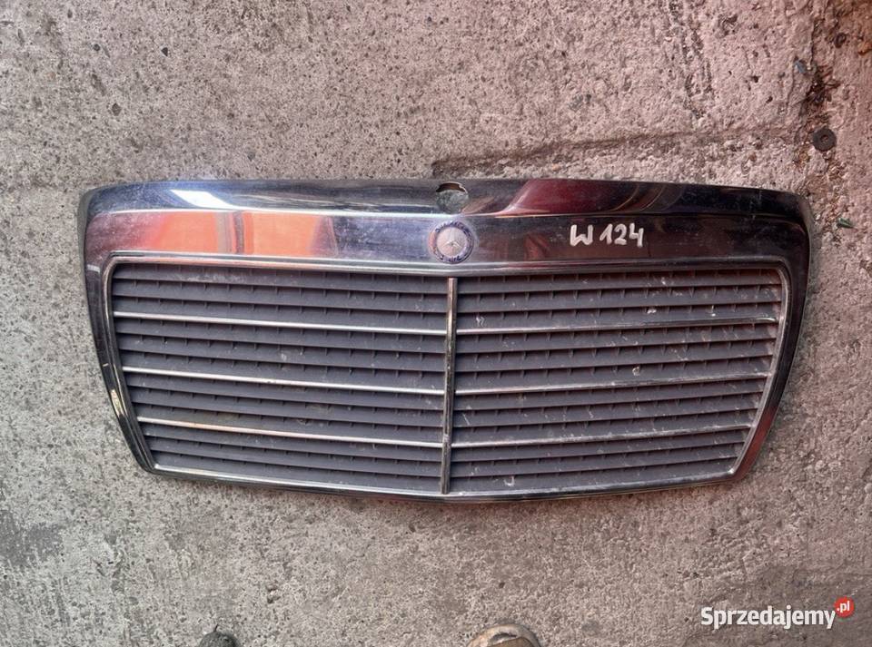 Grill Mercedes W124