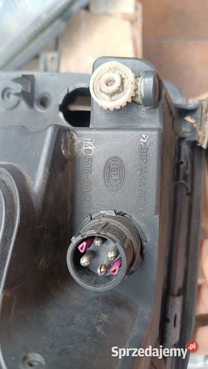 Lampy przednie soczewkowe hella Audi A6 C4 Orzesze