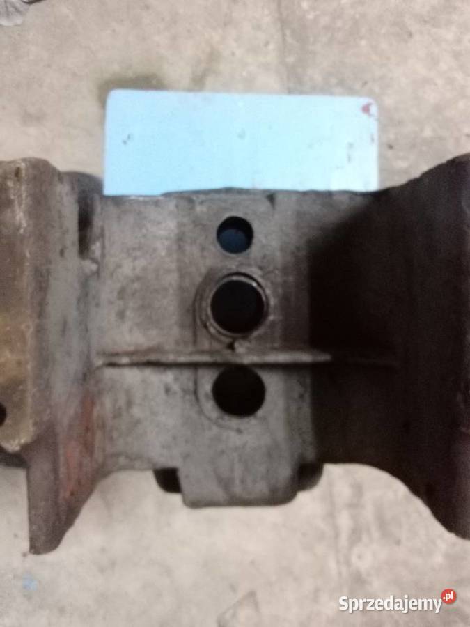 Sprzedam Wspornik osi przedniej Ursus c 328 Zagórowa