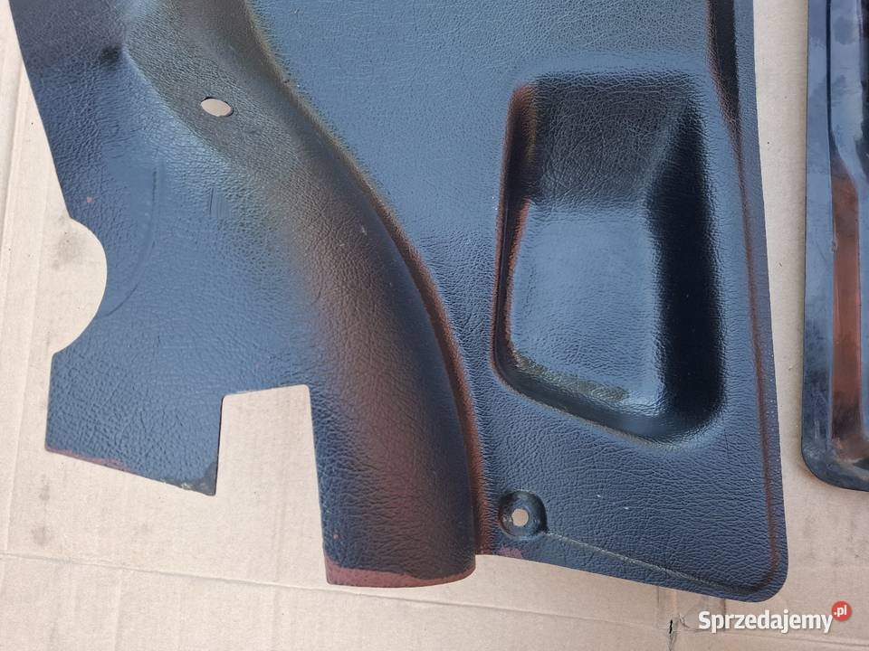 Boczki tyl tylne oslony nadkoli Fiat 126p Maluch osobowe Strzelce Opolskie