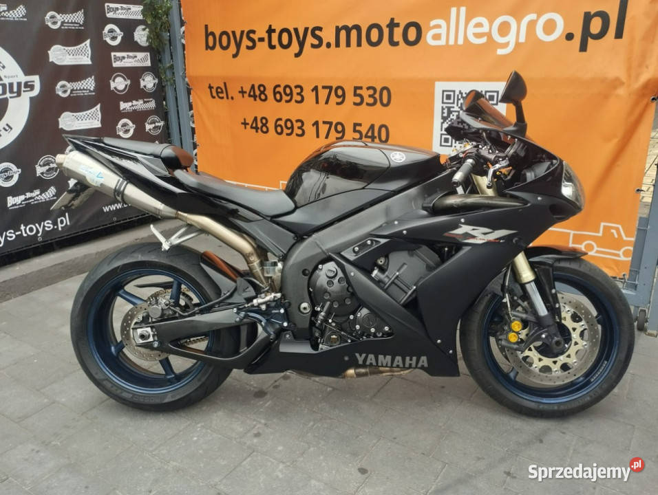Yamaha R1 Yamaha YZFR1 1000 Yamaha Barlinek