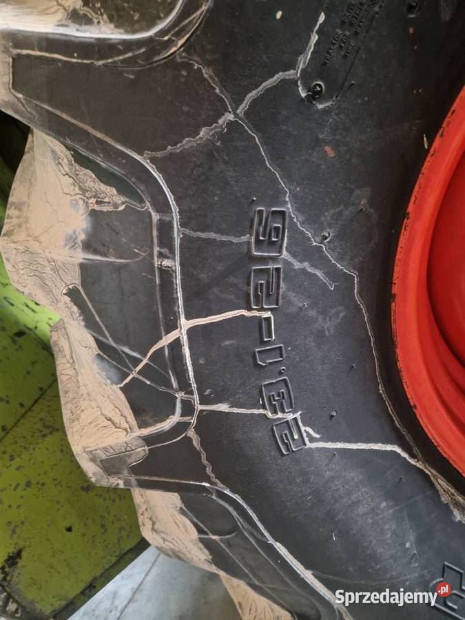 Kola bliźniacze claas 2 sztuki plus flansze Żeliszów