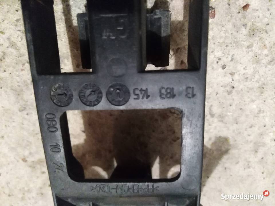 Uchwyt zderzaka Vectra Opel 13183145 Lublin sprzedam