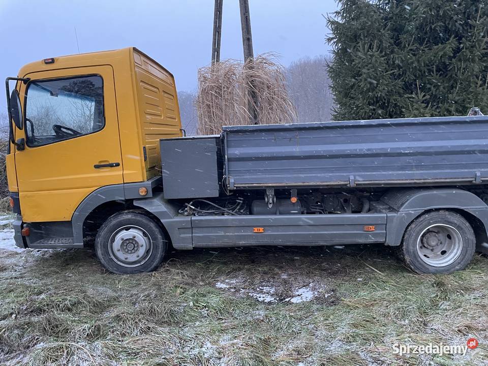 MercedesBenz Atego 75t manualna Zagrodno