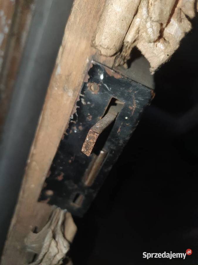 Drzwi stare z zamkiem vintage Warszawa