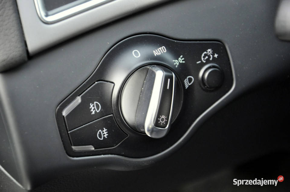 Audi A4 18T 170 VAT marża Samochody osobowe Węgrów