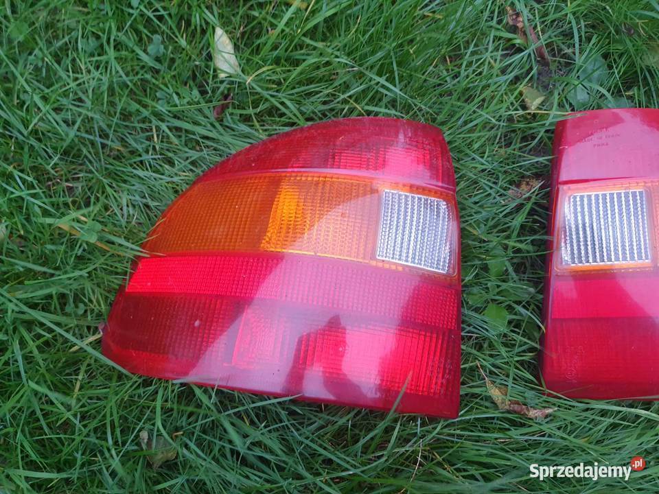 Lampa tylna prawa lewa Opel Astra f I sedan 9195 małopolskie