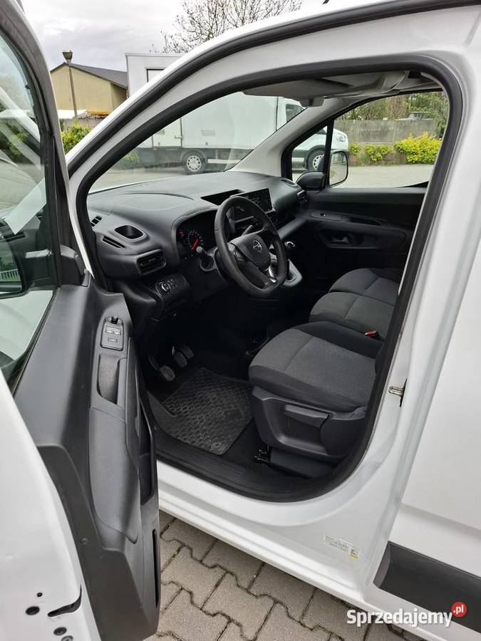 Opel Combo 15 CDTi Opel Polska bezwypadkowy Namysłów