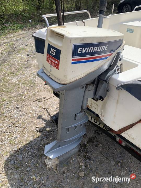 Silnik spalinowy dwusówowy evinrude 15 zrobiony