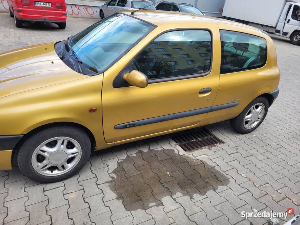 Renault clio 12 16v Radom