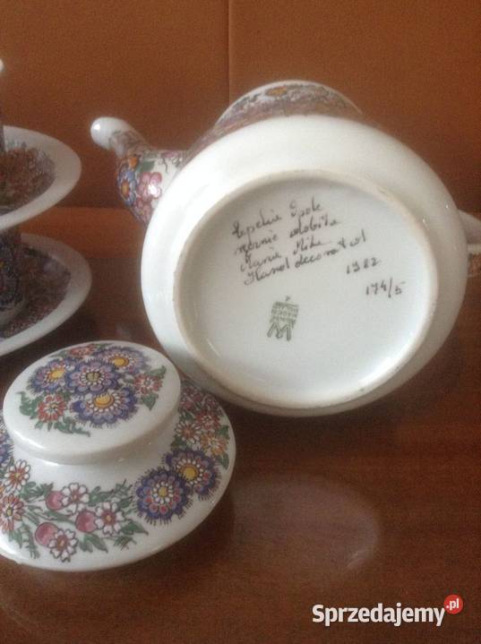 Serwis porcelanowy do kawy ręcznie malowany Opole