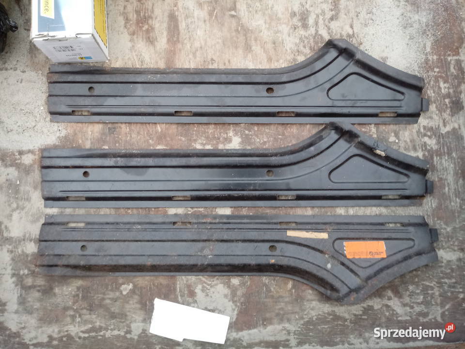 BMW E21 listwa ochronna wzmocnienie tylna L i P Rzeszów sprzedam