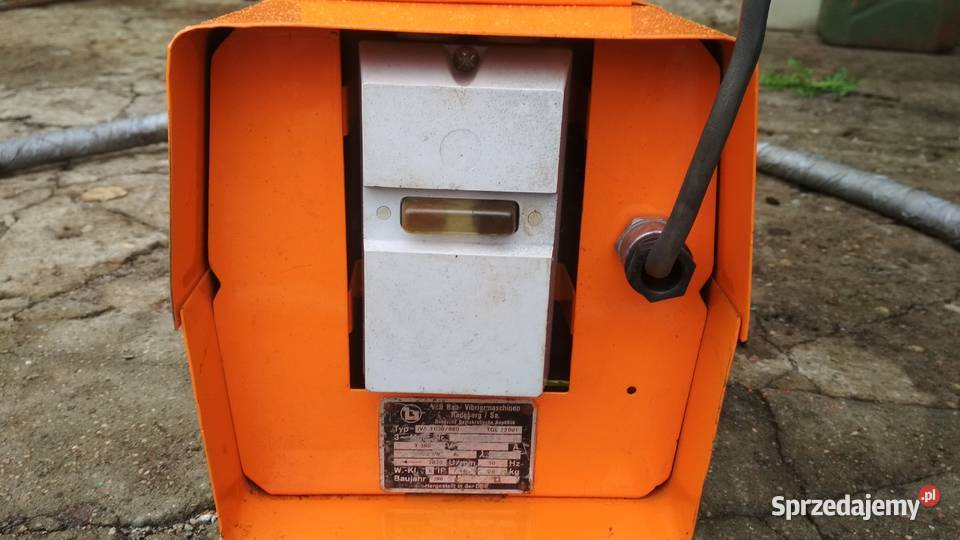 wibrator zagęszczarka do betonu buława Rumia