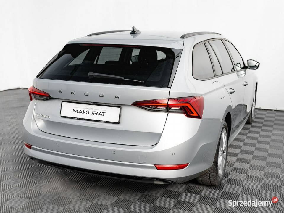 koda Octavia WD0826T15 TSI Ambition Kcofania srebrny Pępowo