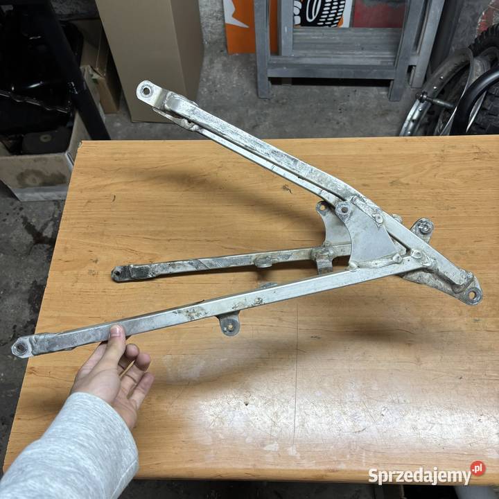 Aluminiowy subframe Suzuki RM 125 250 19962000 Bielawa