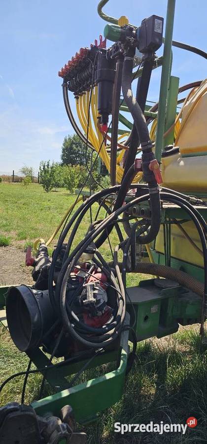 Opryskiwacz rolniczy Pilmet 2500l 18m dolnośląskie Bierzyn